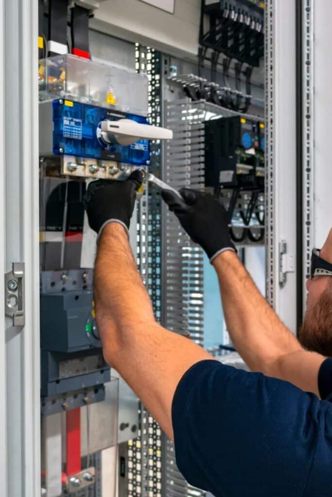 Professional electrician in Alphabet City, NY